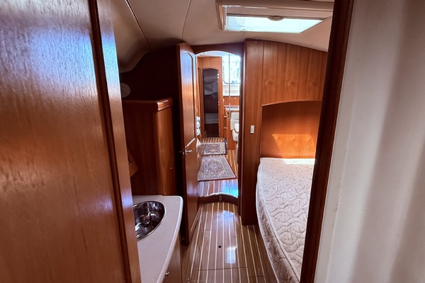 Morpheus II 41ft Hunter Yacht For Sale