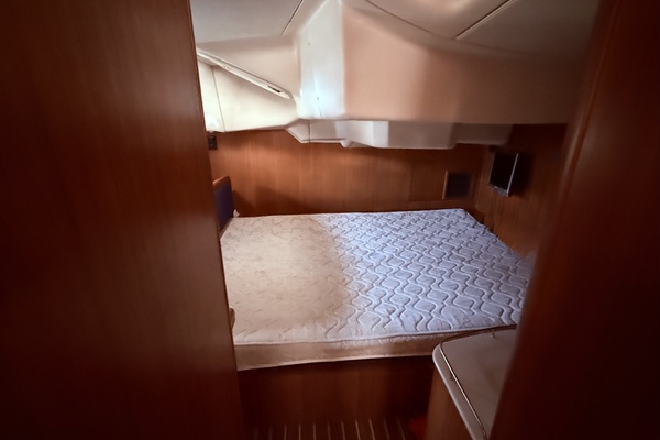 Morpheus II 41ft Hunter Yacht For Sale