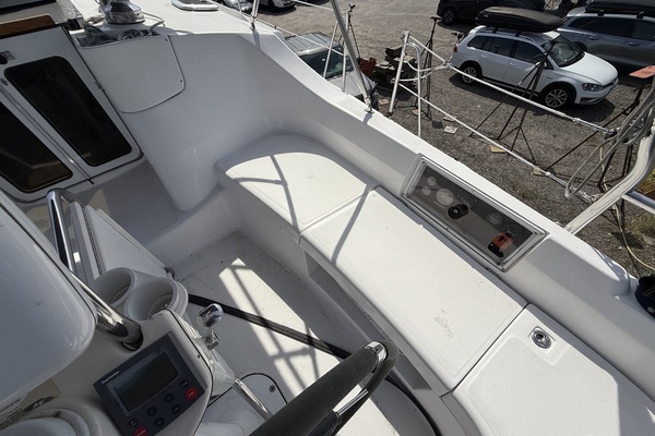 Morpheus II 41ft Hunter Yacht For Sale