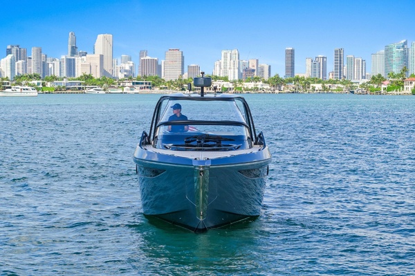 MISCHIEF 35ft Princess Yacht For Sale