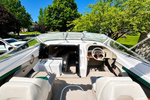 1996 Four Winns 24