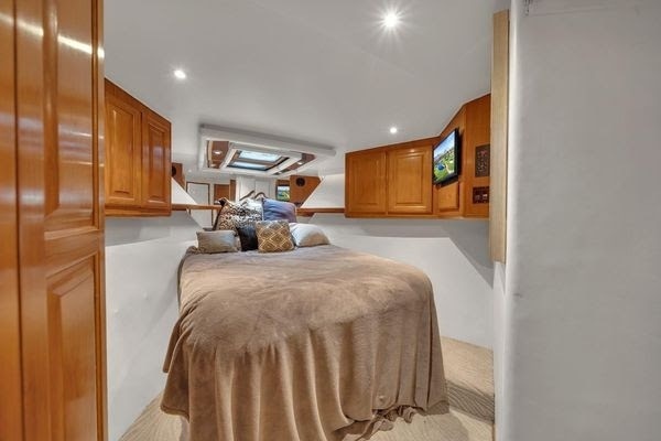 Viking Convertible Yacht For Sale