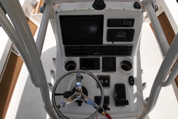 25ft Pathfinder Yacht For Sale