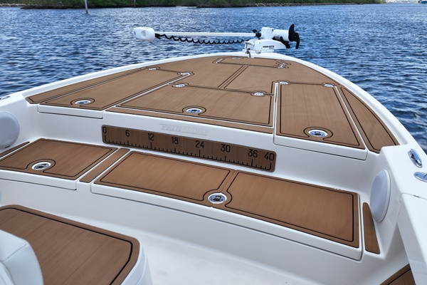 25ft Pathfinder Yacht For Sale