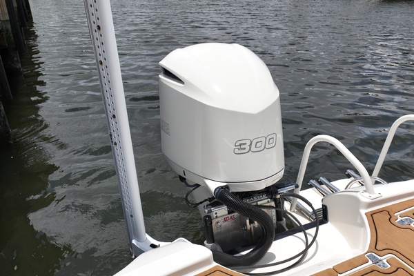 25ft Pathfinder Yacht For Sale