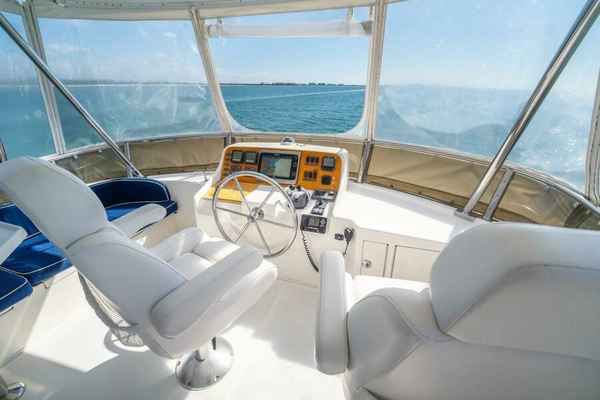 2007 Ocean Alexander 52