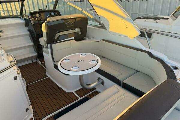 29ft Monterey Yacht For Sale