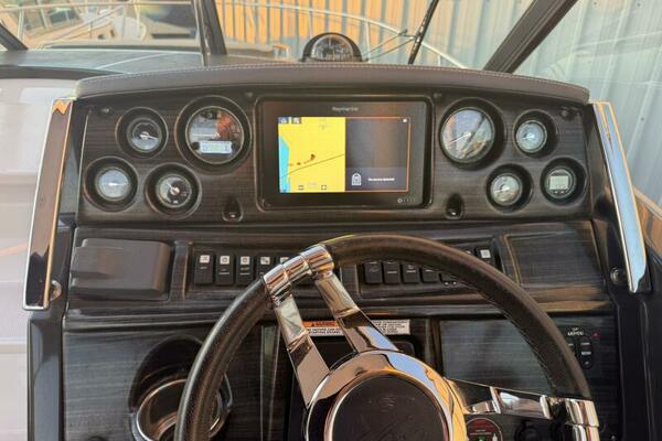 29ft Monterey Yacht For Sale