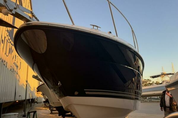Photo of the 2018 Monterey 295 Sport Yacht