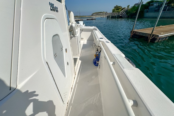 29ft Everglades Yacht For Sale