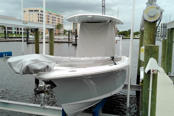 2026 Sea Hunt 24