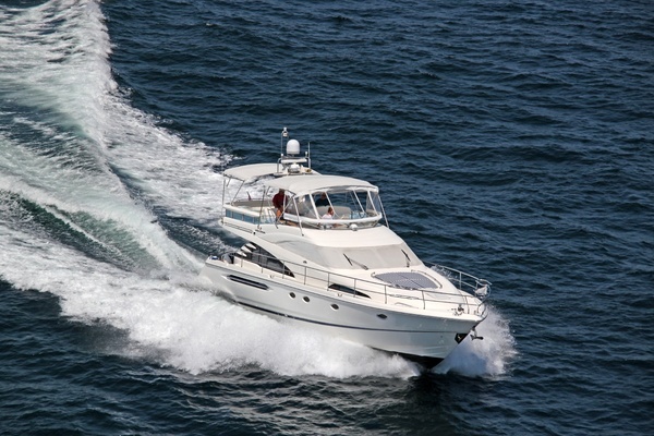 2002 Fairline 58