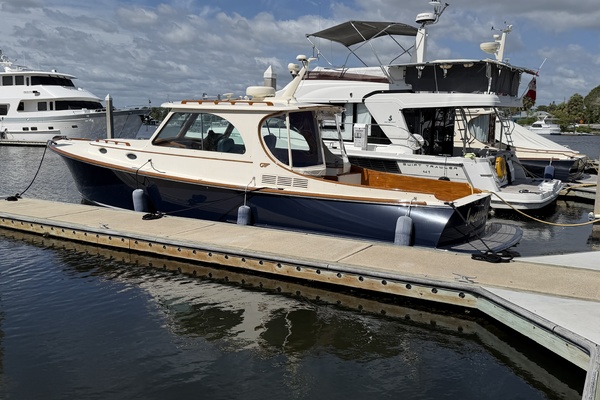 37ft Hinckley Yacht For Sale