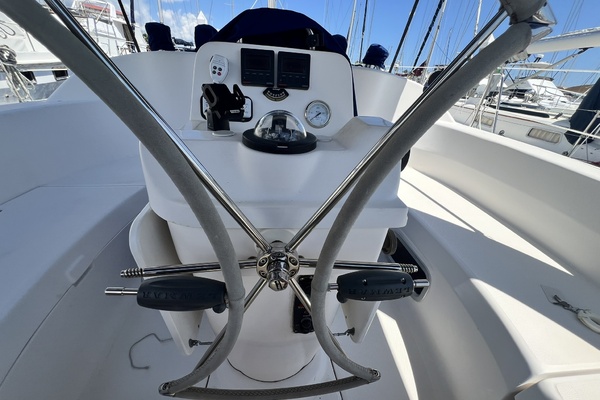 Perseverance 38ft Hunter Yacht For Sale