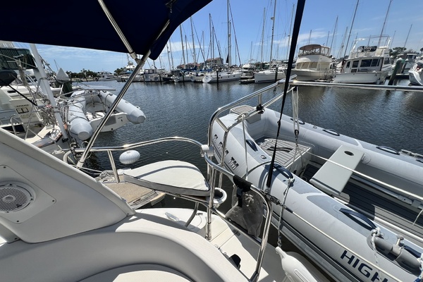 Perseverance 38ft Hunter Yacht For Sale