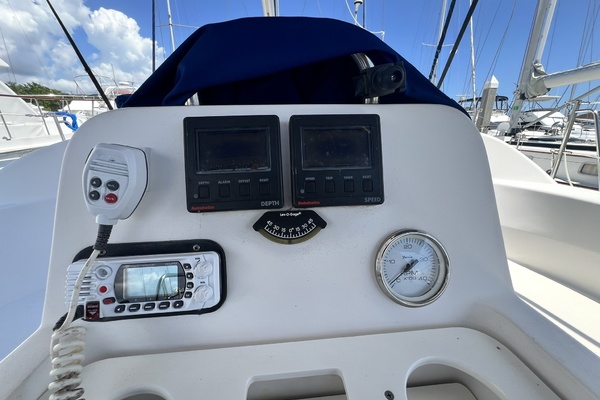 Perseverance 38ft Hunter Yacht For Sale