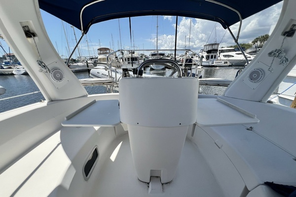 Perseverance 38ft Hunter Yacht For Sale