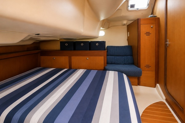 Perseverance 38ft Hunter Yacht For Sale