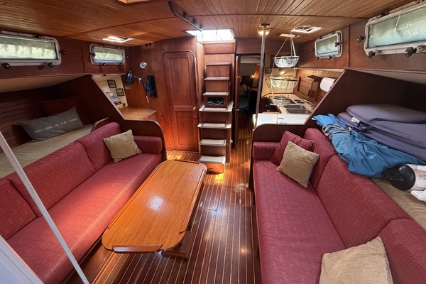 Entropy 45ft Morgan Yacht For Sale