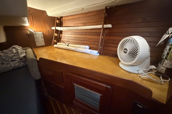 Entropy 45ft Morgan Yacht For Sale