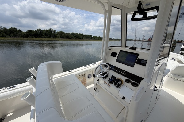 23ft Regulator Yacht For Sale