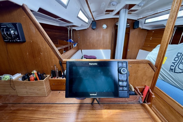 Gawain 33ft Wauquiez Yacht For Sale