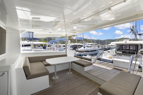 Happy Ours 52ft Lagoon Yacht For Sale