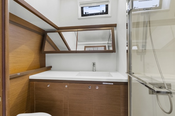 Happy Ours 52ft Lagoon Yacht For Sale