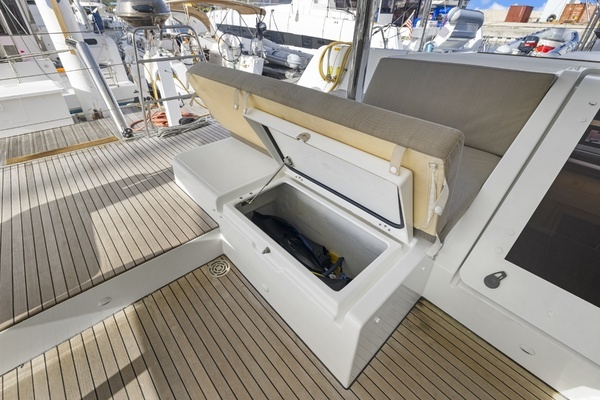 Lagoon 52F Yacht For Sale