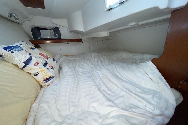 Photo of the 2007 Beneteau Oceanis 393 "El Mango"