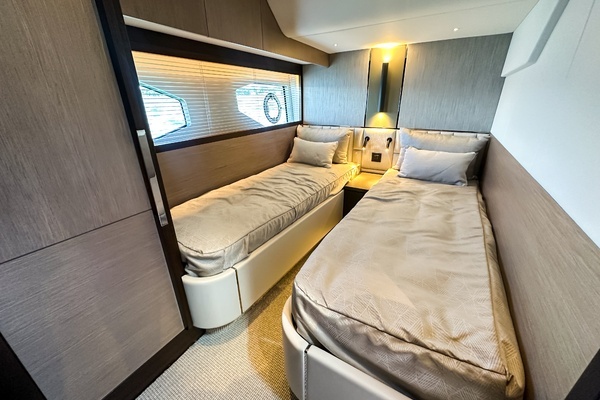 2024 Sunseeker 55
