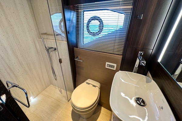 2024 Sunseeker 55