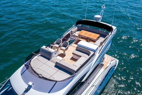 2024 Sunseeker 55