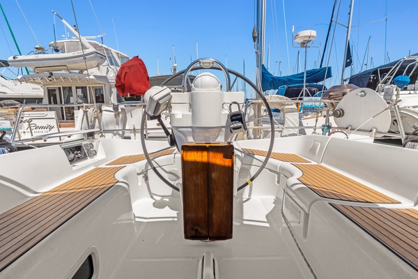 36ft Beneteau Yacht For Sale