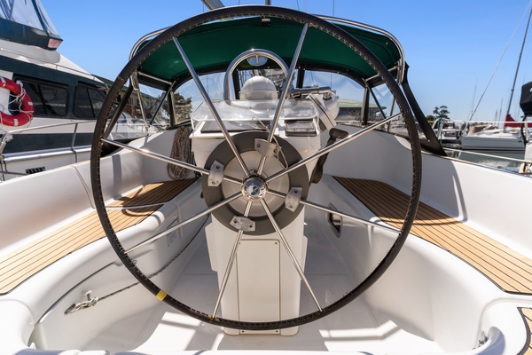 36ft Beneteau Yacht For Sale