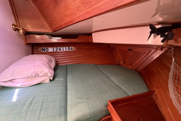 34ft Cabo Rico Yacht For Sale