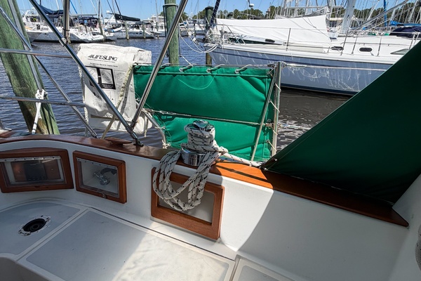 34ft Cabo Rico Yacht For Sale