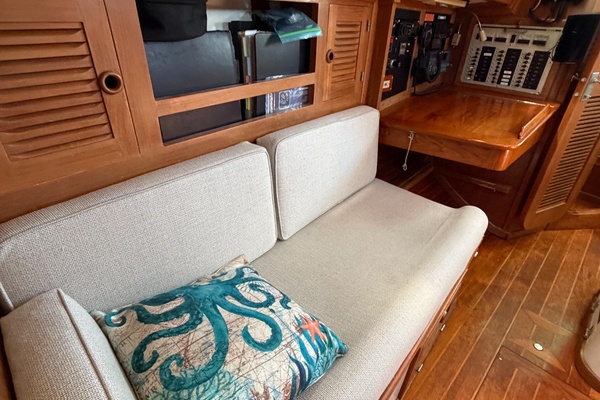 34ft Cabo Rico Yacht For Sale