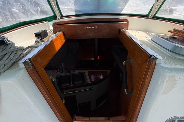 34ft Cabo Rico Yacht For Sale