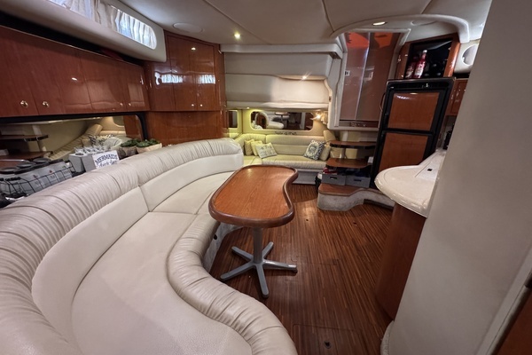 1999 Sea Ray 38