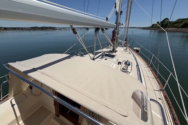 37ft Island Packet Yacht For Sale