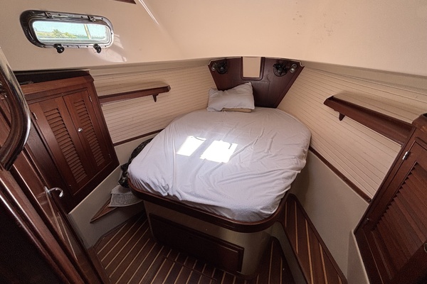 37ft Island Packet Yacht For Sale