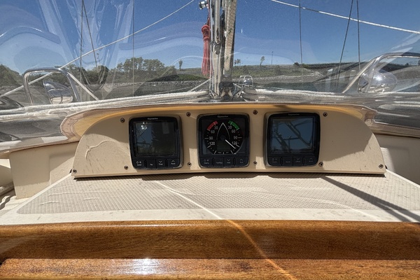 37ft Island Packet Yacht For Sale