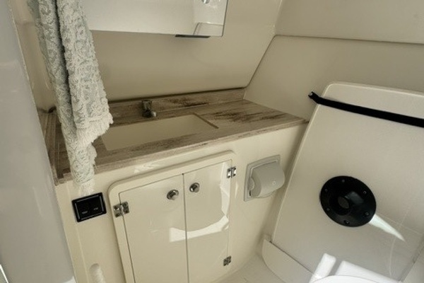 34ft Pursuit Yacht For Sale