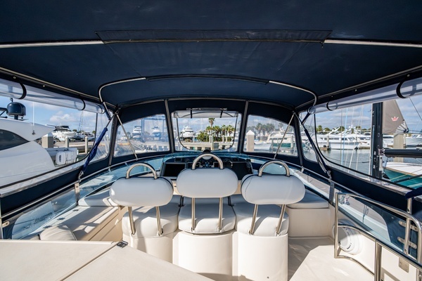 2000 Fairline 52
