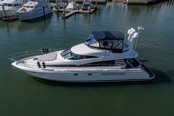2000 Fairline 52