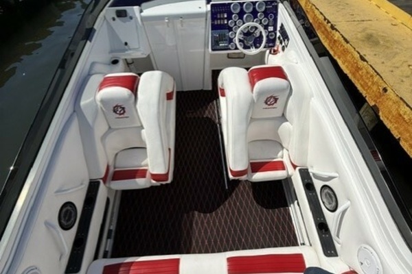 47ft Fountain Yacht For Sale