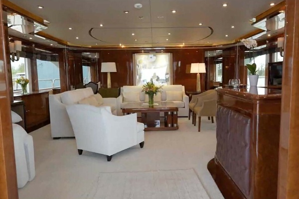 Domani 145ft Benetti Yacht For Sale