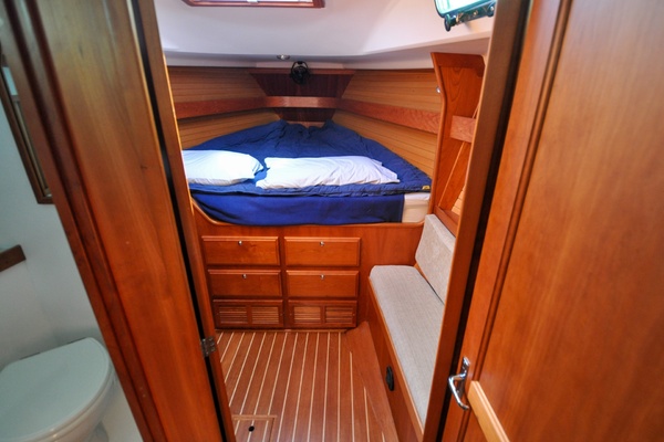 Jezebel 41ft Sabre Yacht For Sale