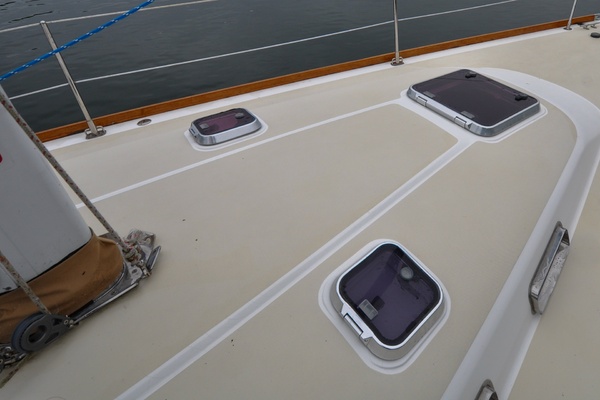 Jezebel 41ft Sabre Yacht For Sale